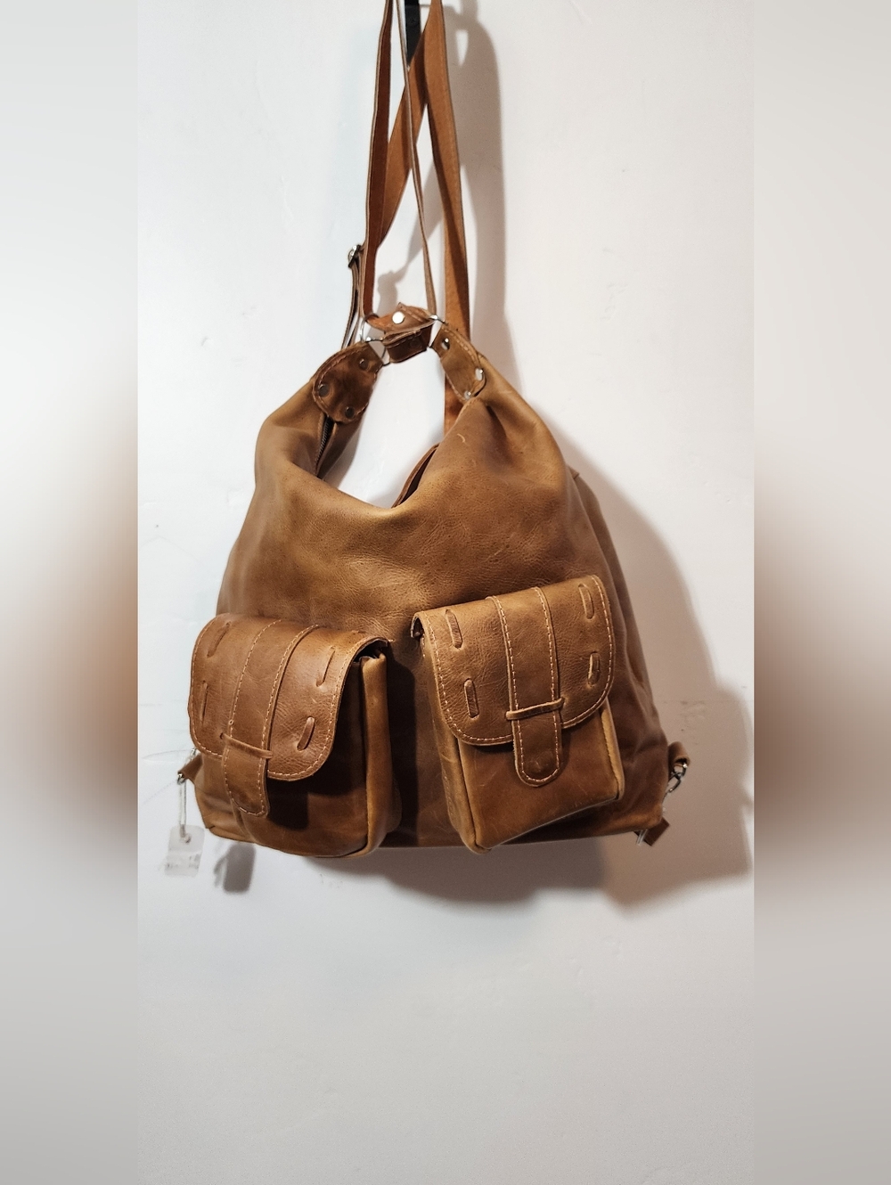 Epiphanie Leather Camera Strap in Tan